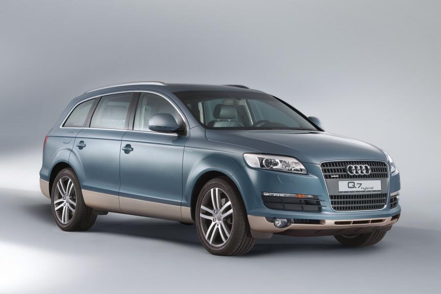  Audi Q7 Hybrid 4.2 Quattro Concept (4L) 2005 года  (фото 1 из 21)